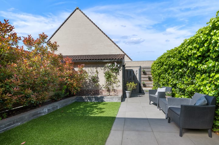 Foto 35 van Gezina van der Molenstr 3