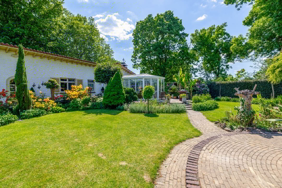 Foto 52 van Grubbenvorsterweg 1