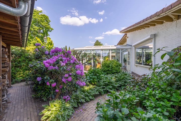 Foto 56 van Grubbenvorsterweg 1