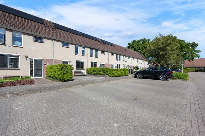 Foto 39 van Gezina van der Molenstr 3