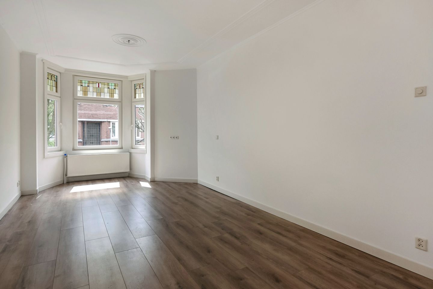 Foto 5 van van Gaesbekestraat 16