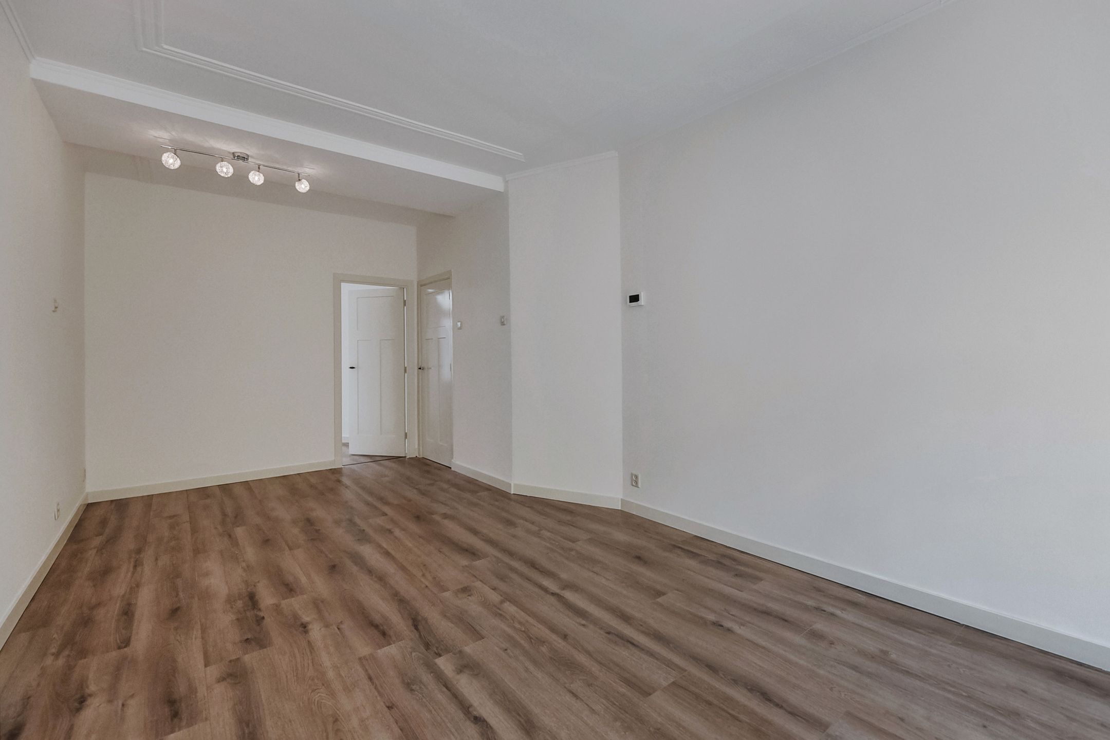 Foto 9 van van Gaesbekestraat 16