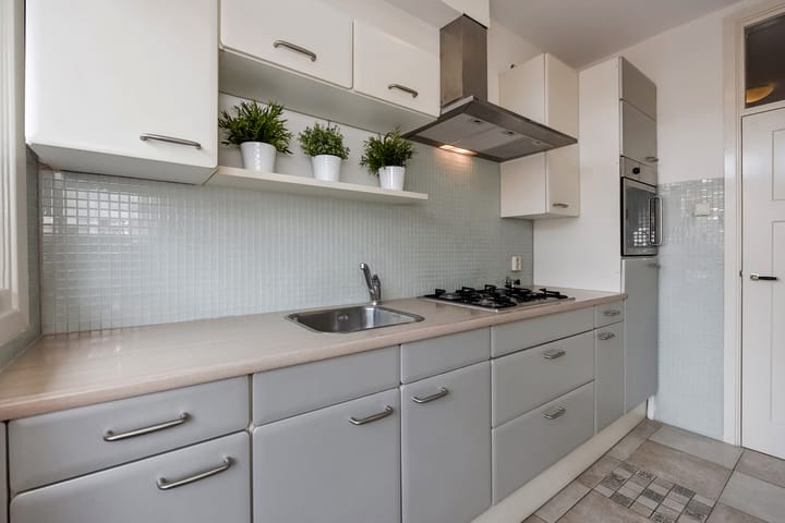 Foto 17 van van Gaesbekestraat 16