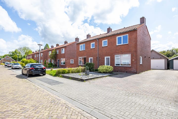 Foto 33 van Burgemeester Dijkhuisstraat 13