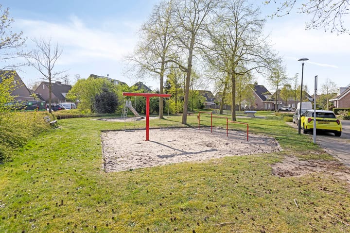 Foto 26 van Mercuriusplein 41