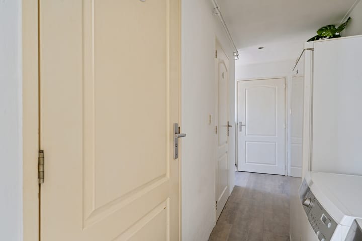 Foto 21 van Frederik Hendrikstraat 80