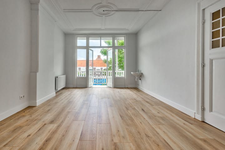 Photo 7 of Admiraal De Ruijterweg 147-3