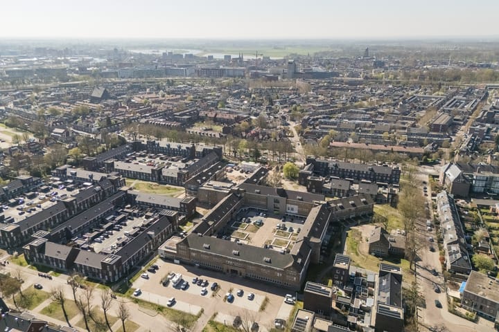 Sint Geertruidenhof 3