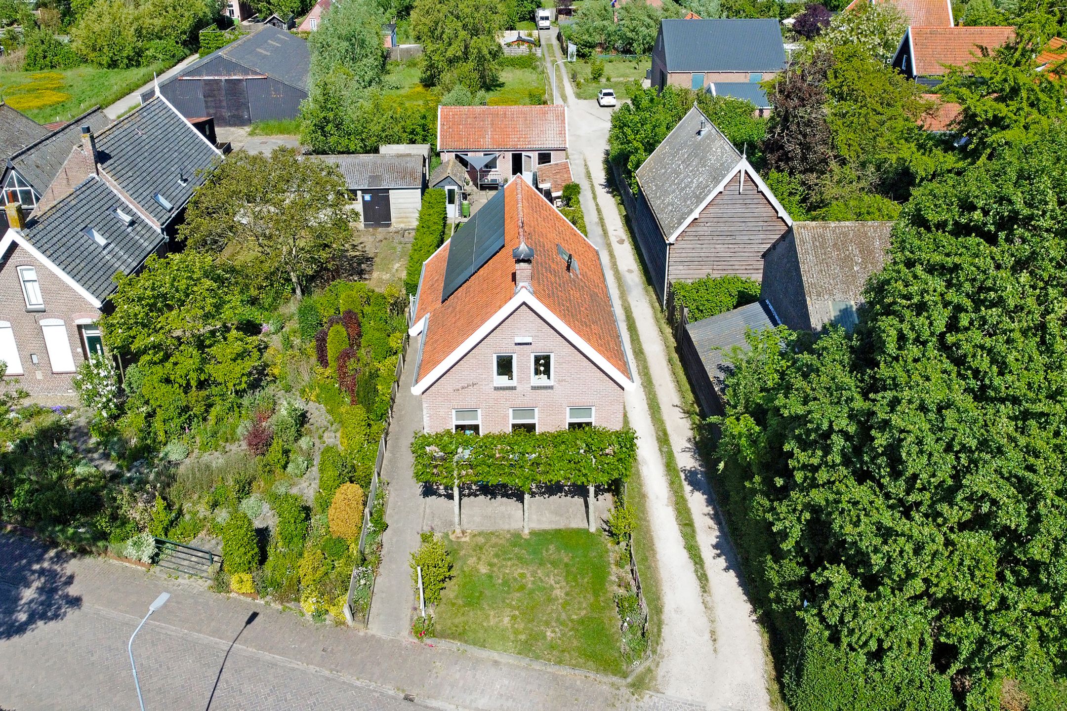 Foto 3 van Welleweg 13