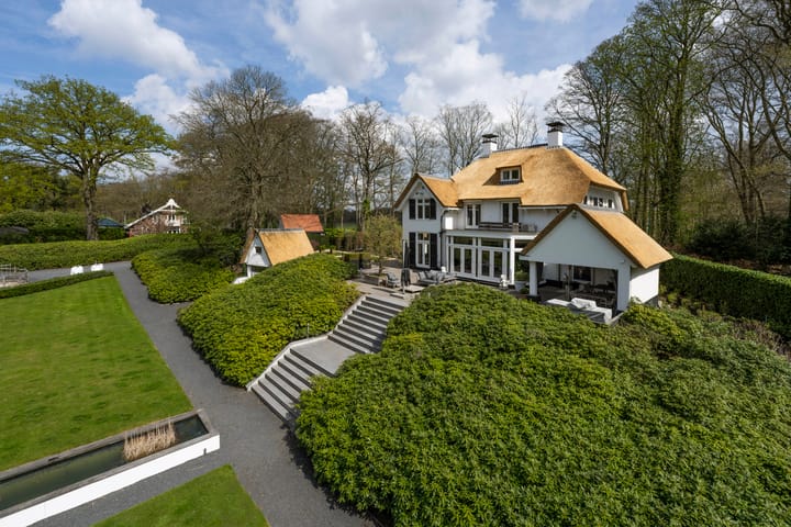 Photo 3 of Meentweg 2