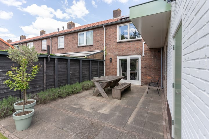 Foto 33 van Zeestraat 10