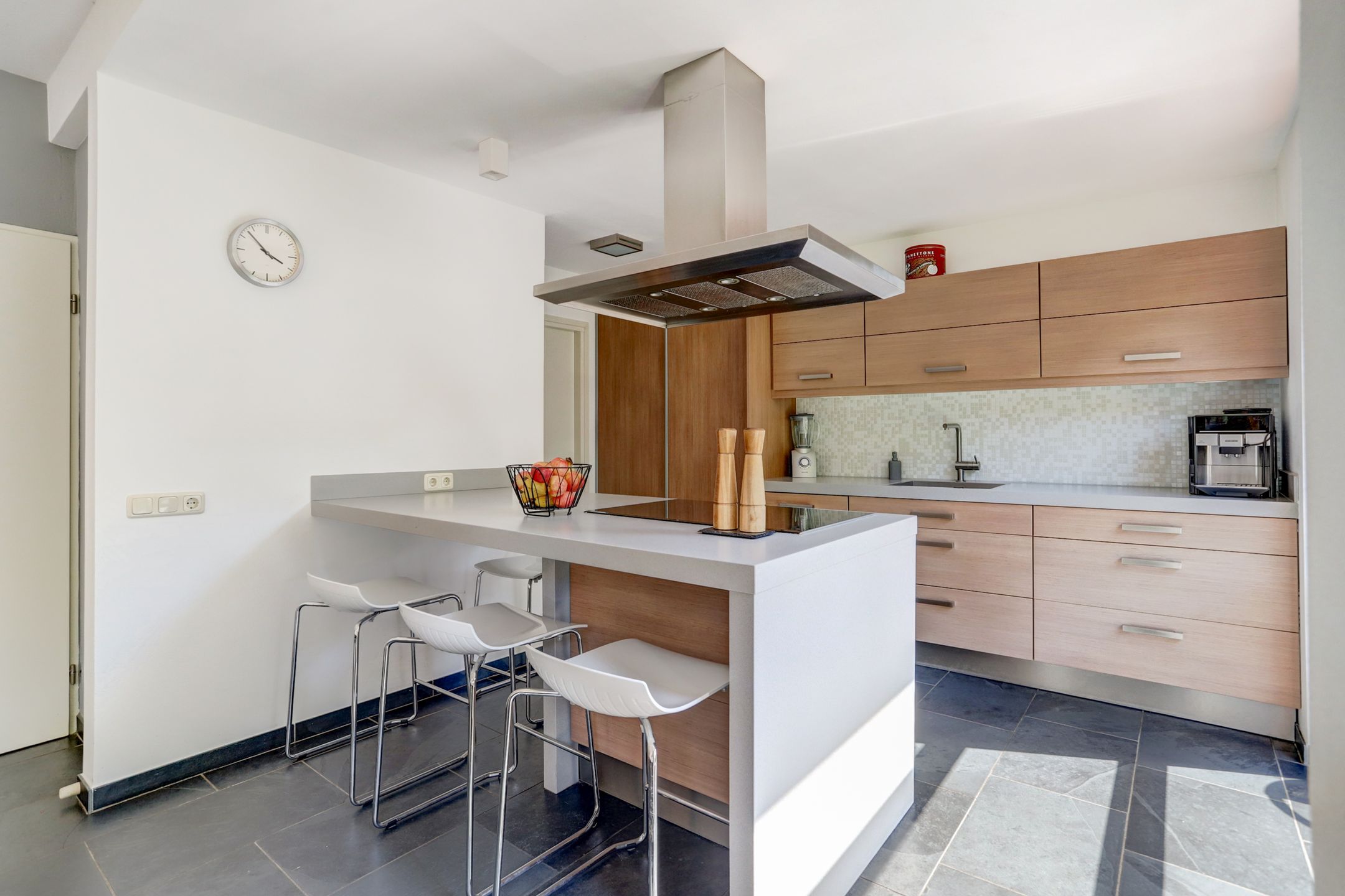 Photo 15 of Turfveldenstraat 32