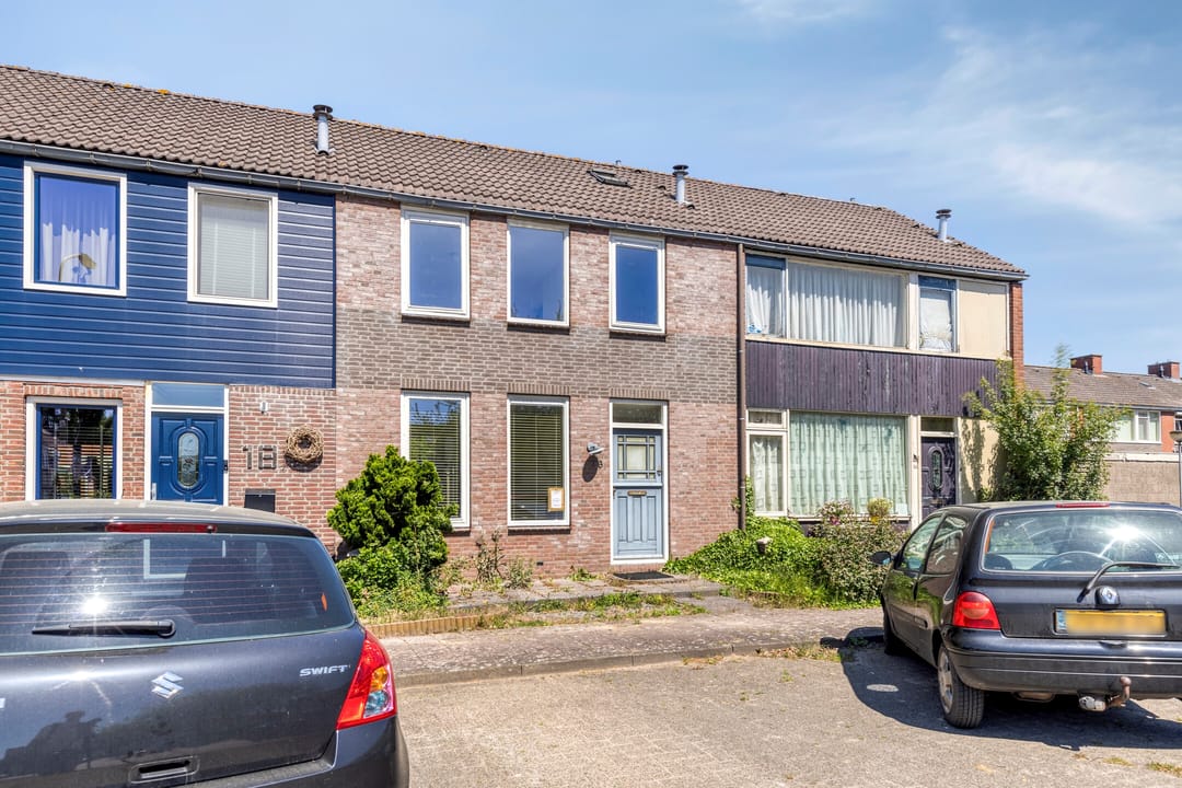 Photo 1 of Gareel 16