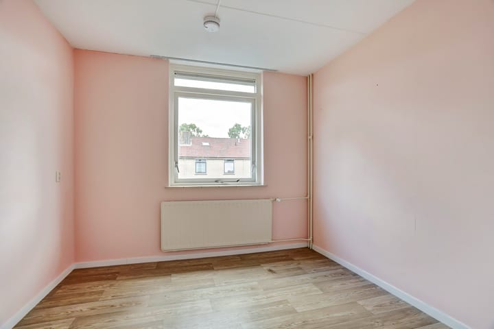 Foto 19 van Scholeksterstraat 114