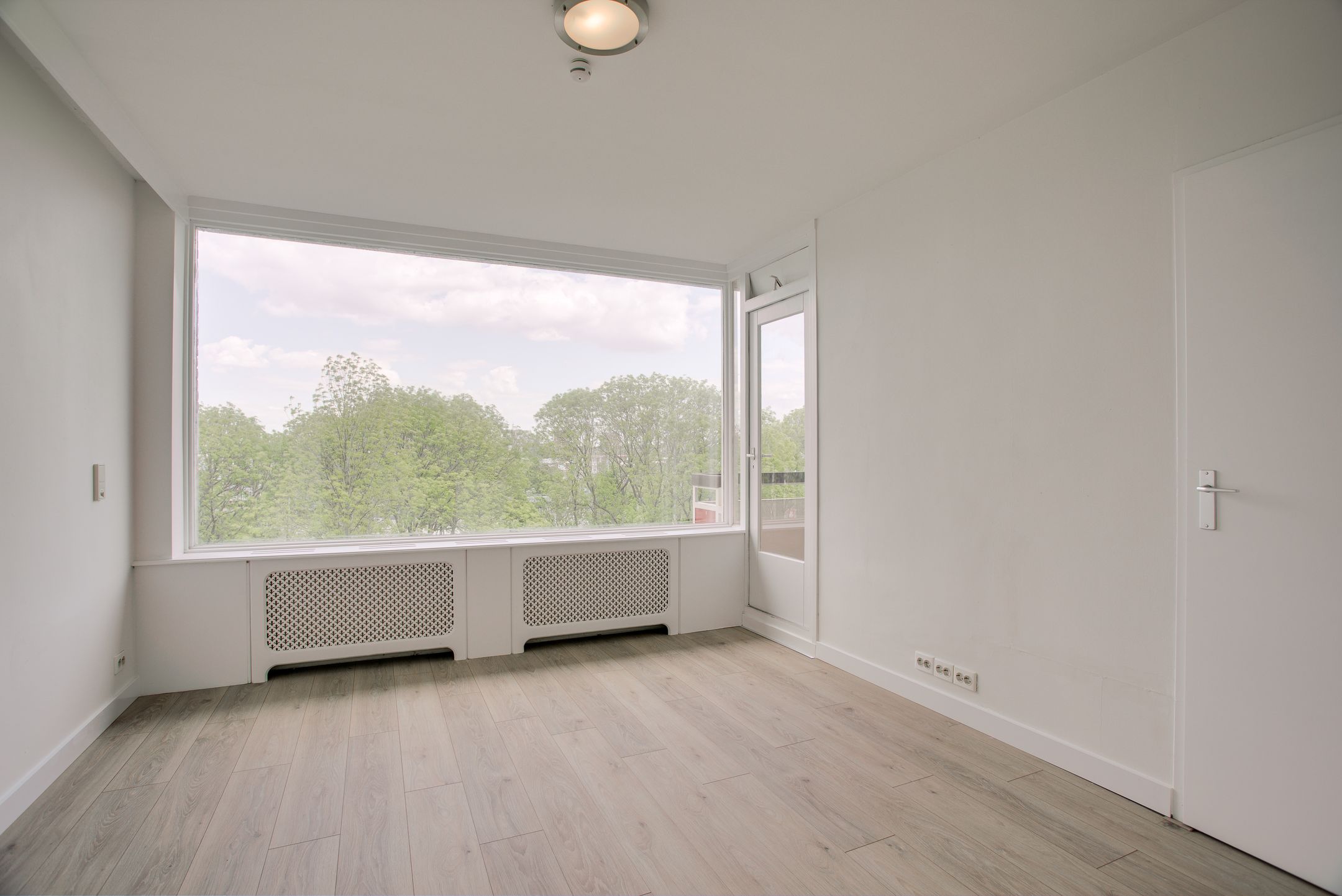 Foto 12 van Bachstraat 106