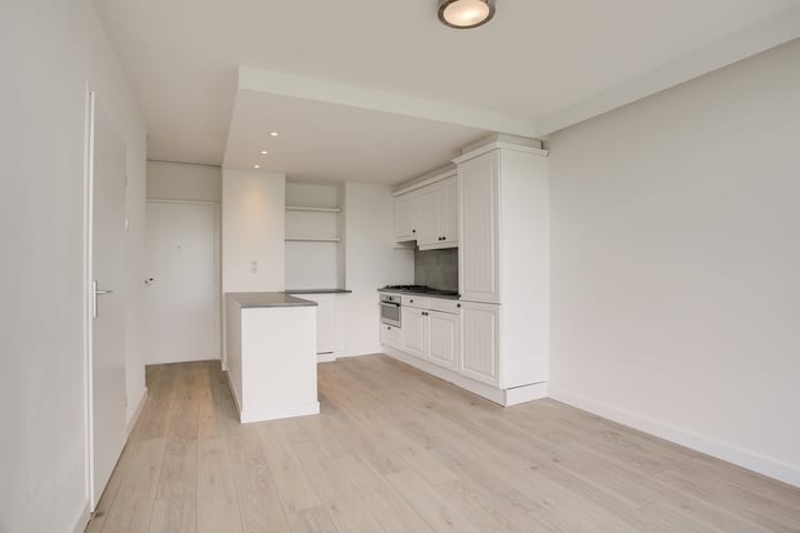 Foto 14 van Bachstraat 106