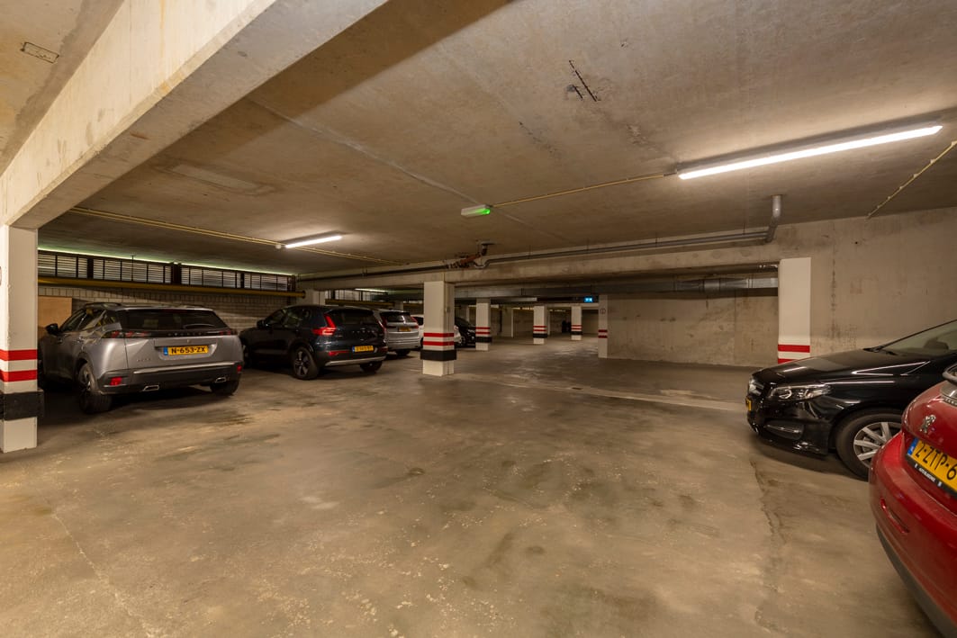 Photo 43 of Professor Cobbenhagenlaan 758