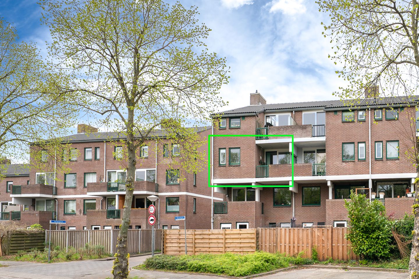 Foto 1 van Winkelwaard 15