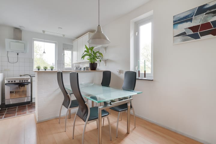 Foto 10 van Winkelwaard 15