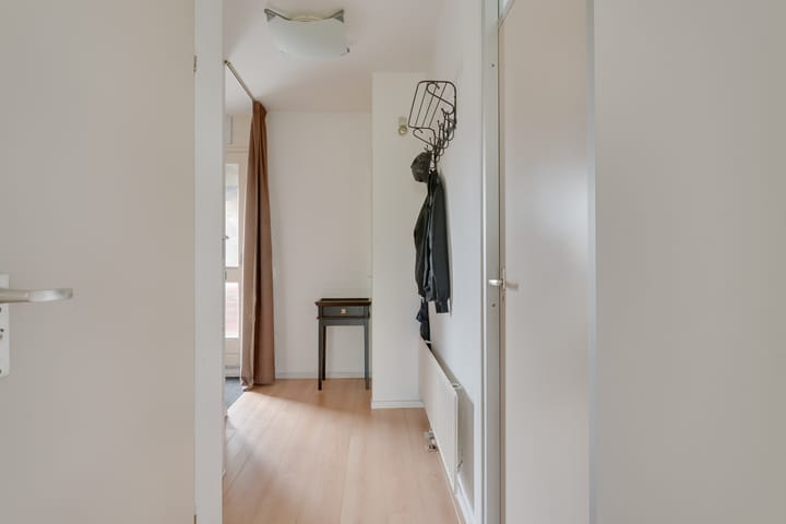 Foto 21 van Winkelwaard 15