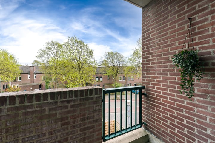 Foto 22 van Winkelwaard 15