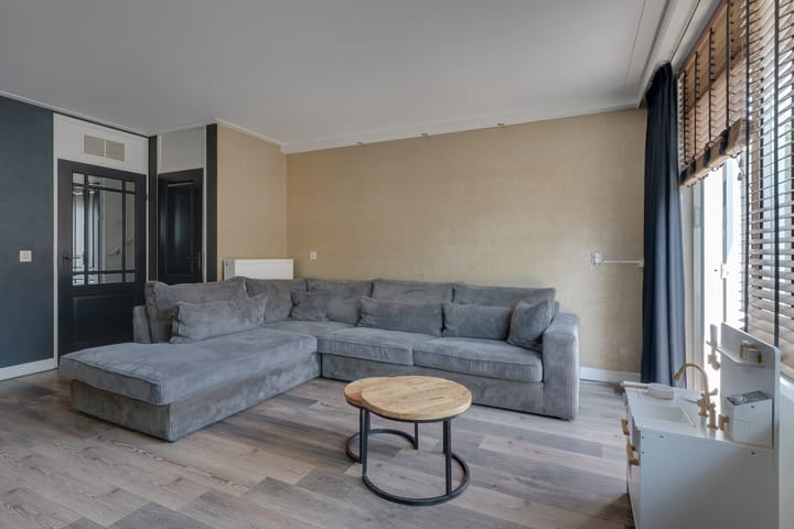 Foto 7 van Navarrastraat 10