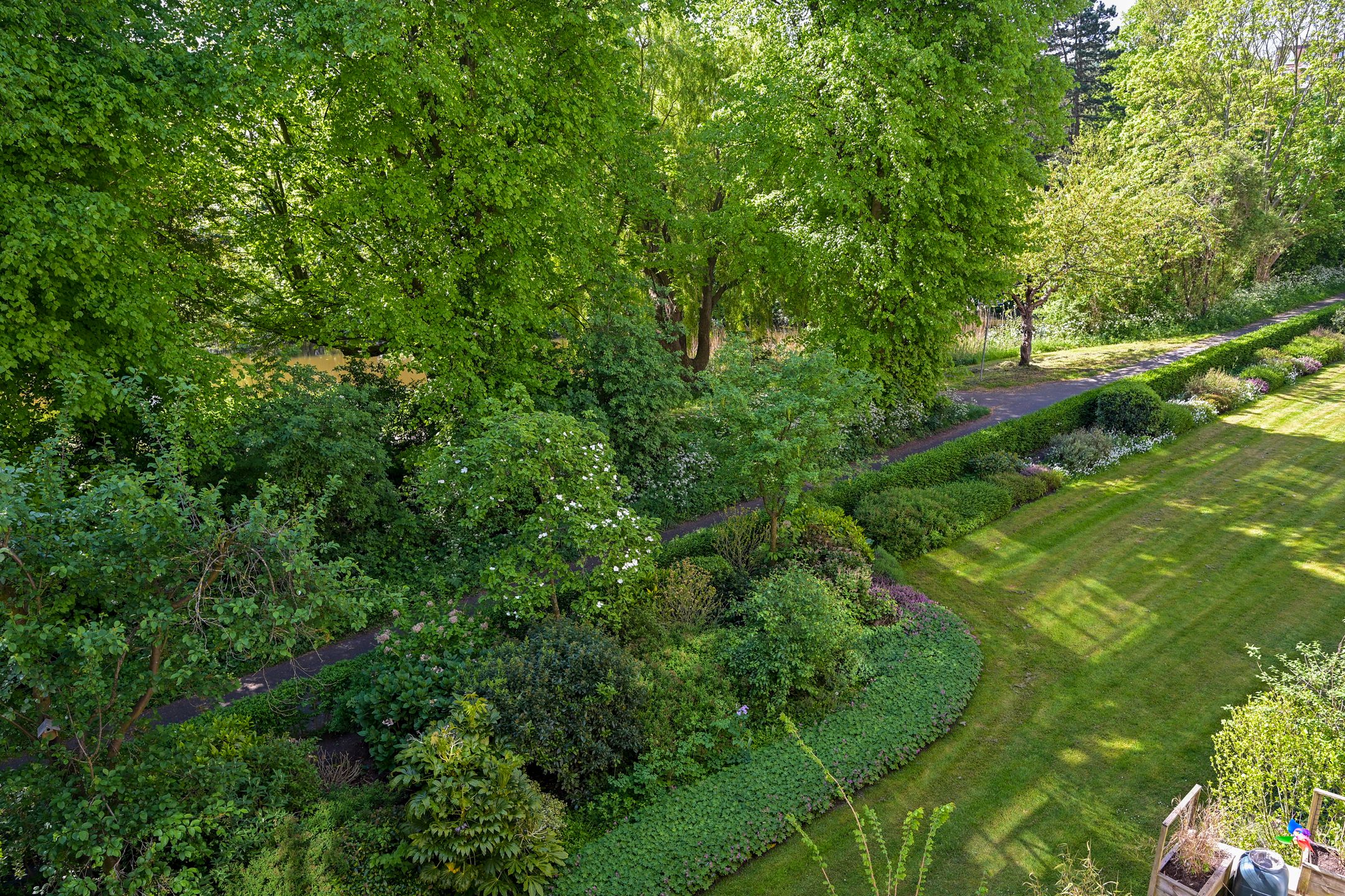 Foto 27 van Sportlaan 1136