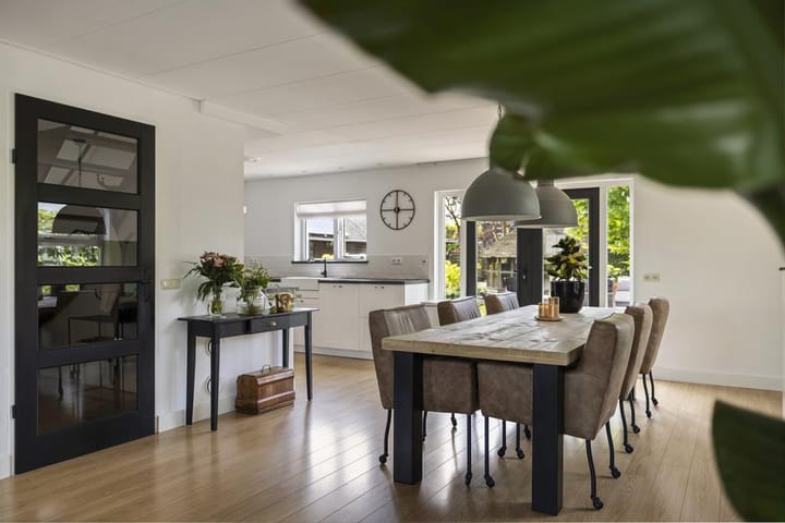 Foto 11 van Oosterom 12