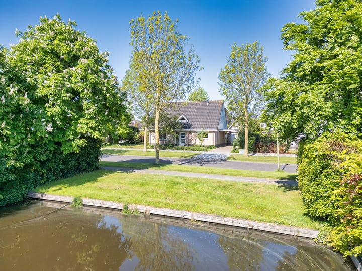 Foto 2 van de Weide 22