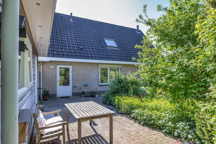 Foto 35 van de Weide 22