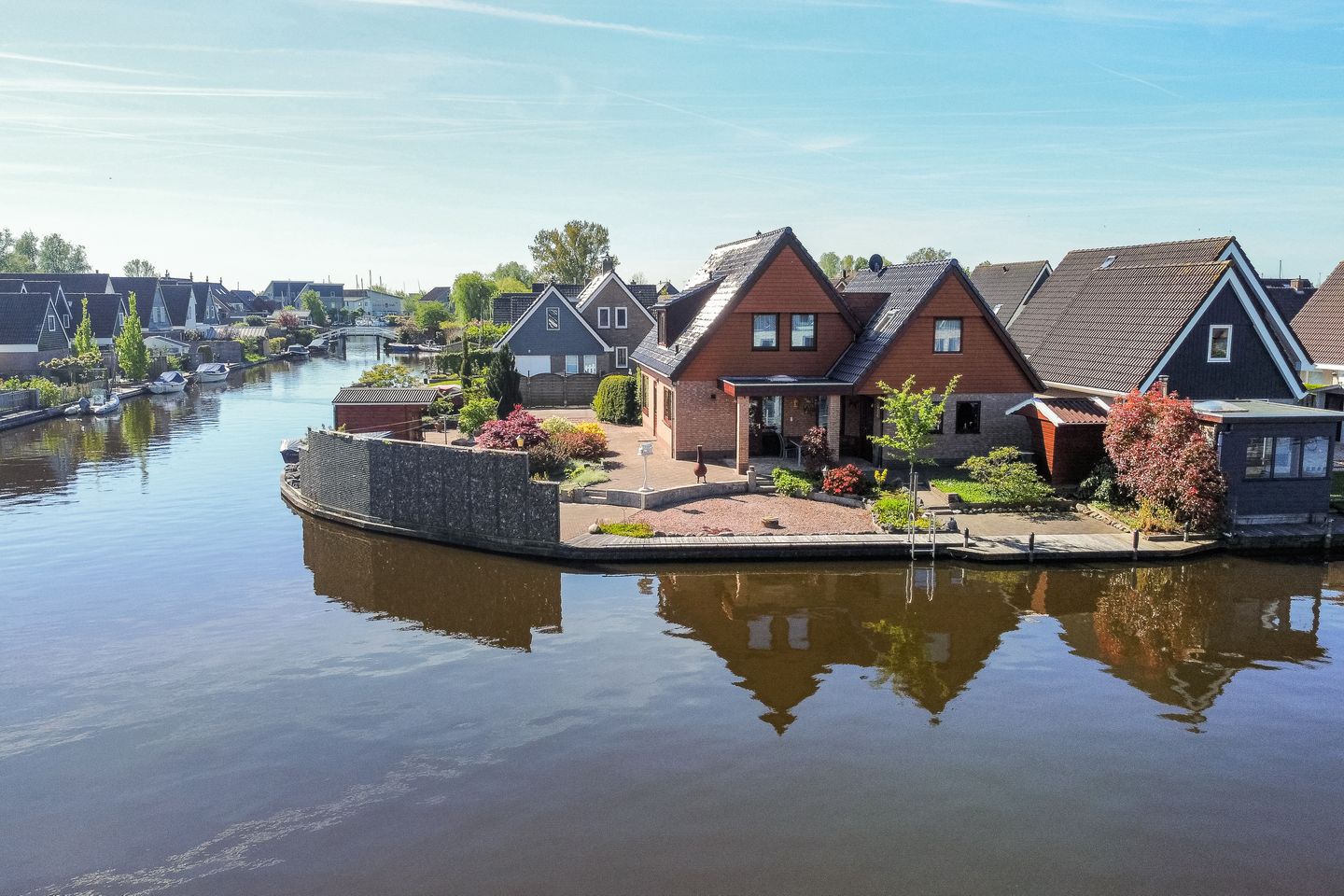 Foto 1 van Wite Muonts 29