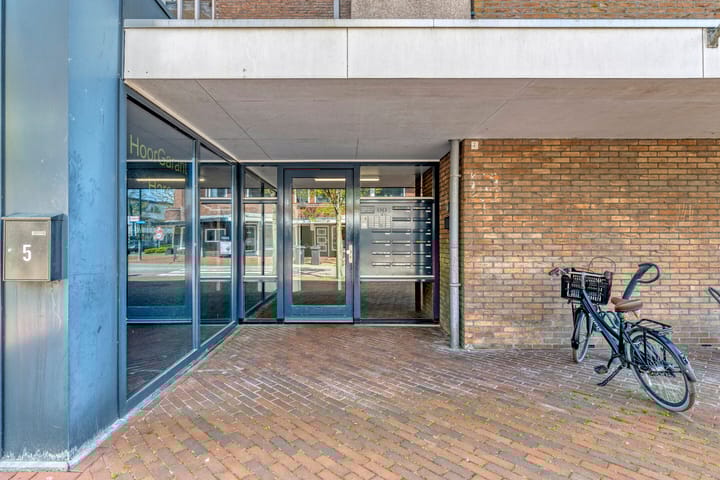 Photo 11 of Rijksstraatweg 148-B