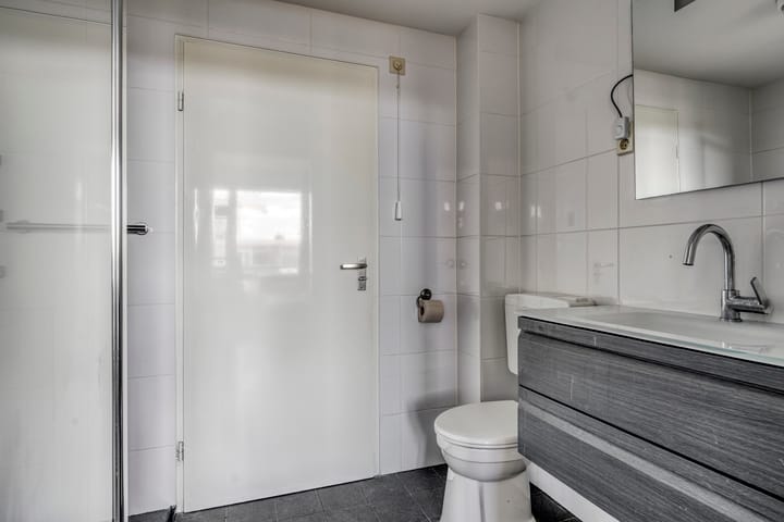 Photo 30 of Rijksstraatweg 148-B