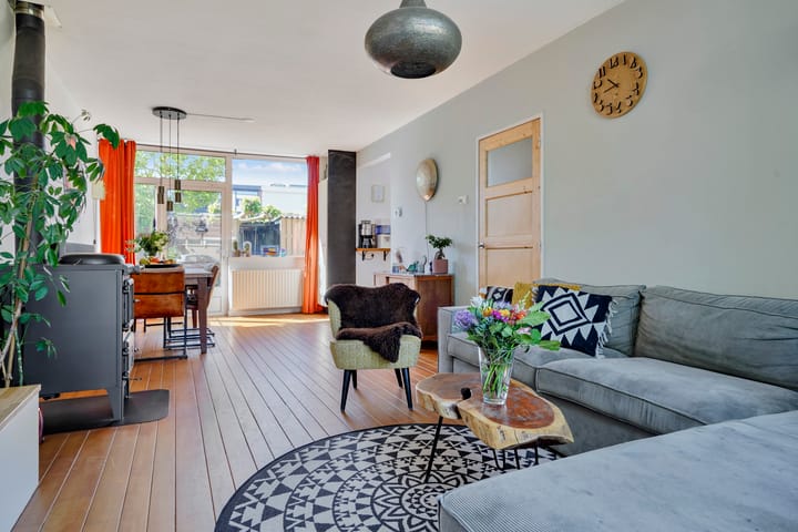 Foto 5 van De Josselin de Jongstraat 41