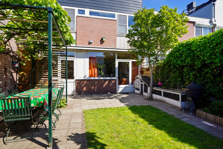 Foto 15 van De Josselin de Jongstraat 41