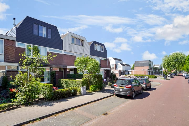 Foto 40 van De Josselin de Jongstraat 41