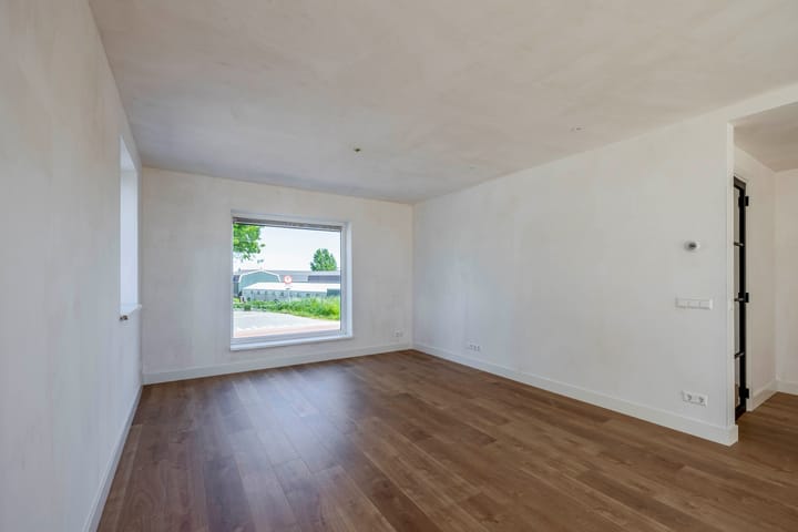 Foto 12 van Voorweg 61