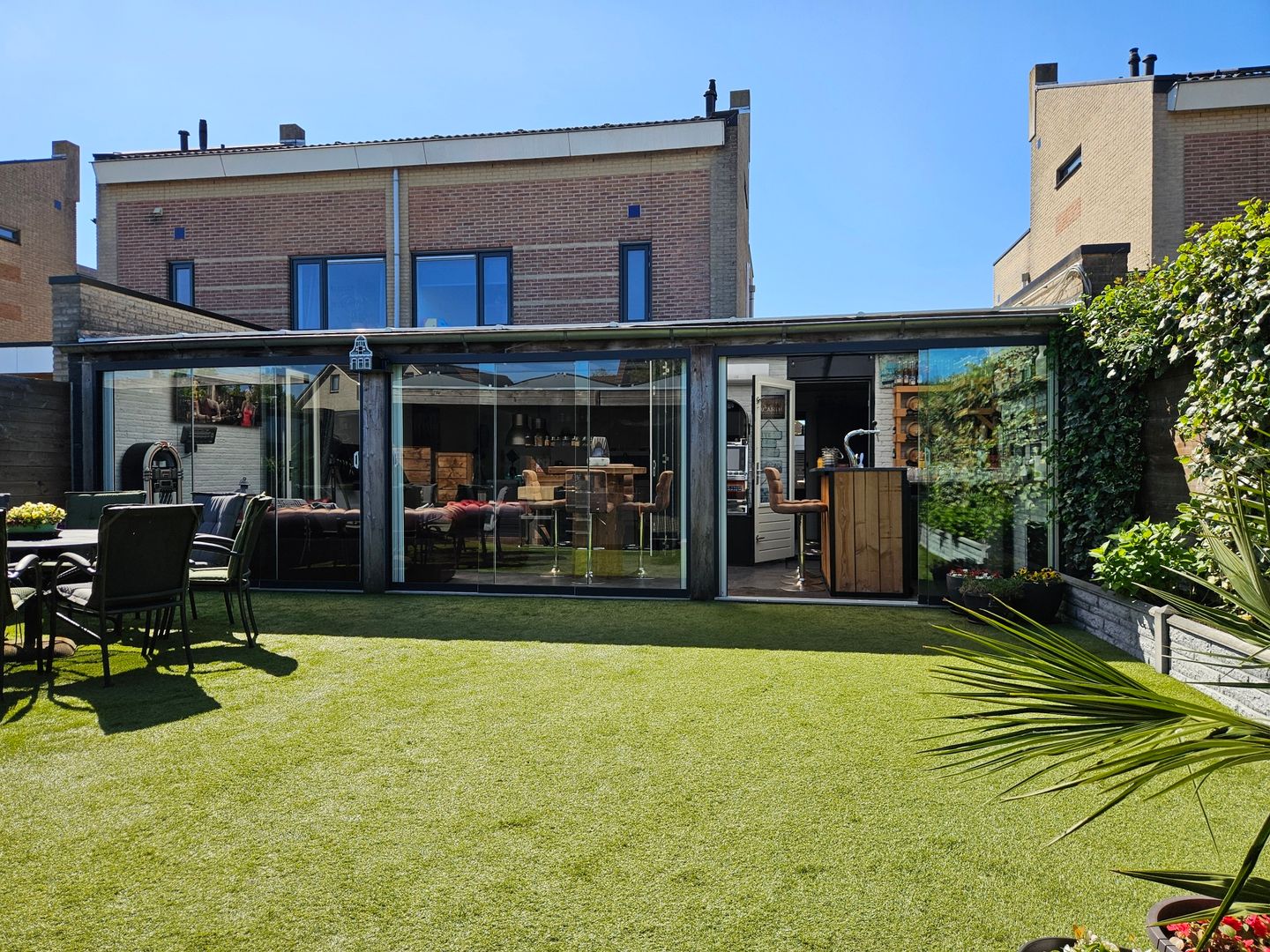 Foto 1 van Zwanebloem 24