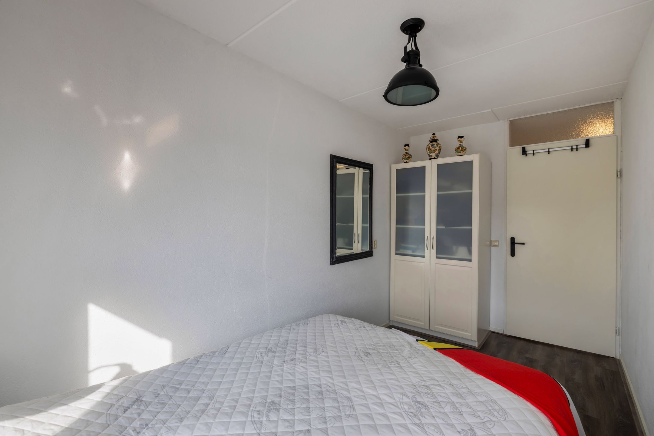 Foto 15 van Zwanebloem 24