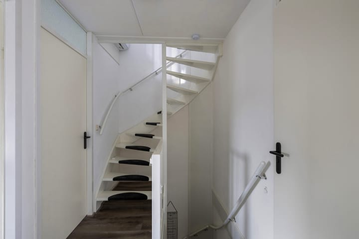 Foto 19 van Zwanebloem 24