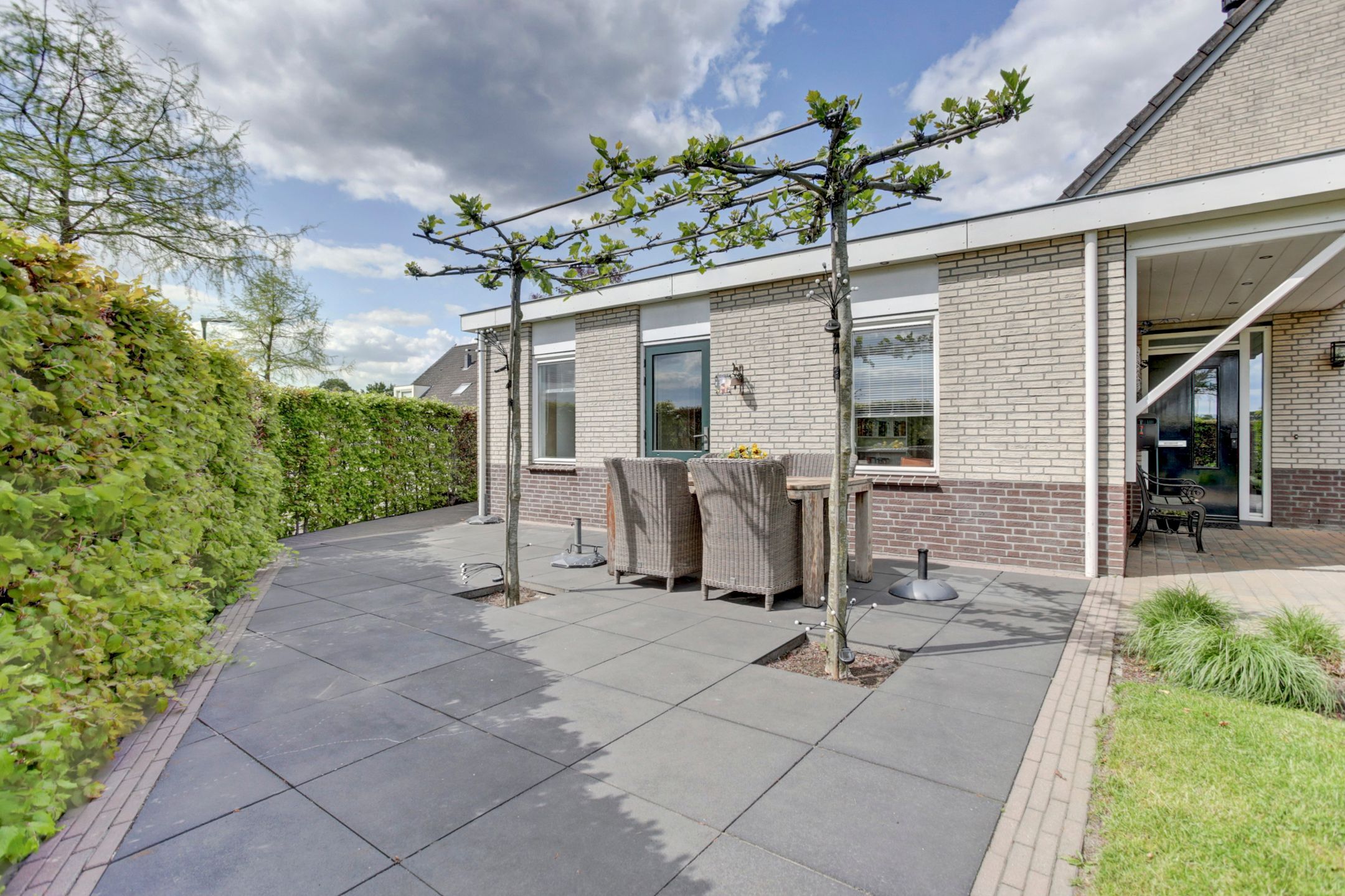 Foto 3 van Buurtweg 8