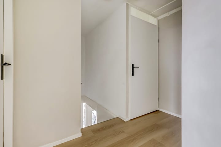 Foto 24 van Buurtweg 8