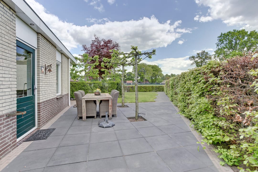 Foto 46 van Buurtweg 8