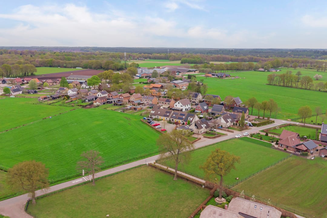 Foto 53 van Buurtweg 8