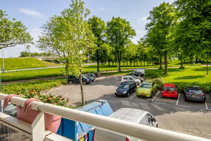 Photo 12 of Burgemeester Hazenberglaan 49