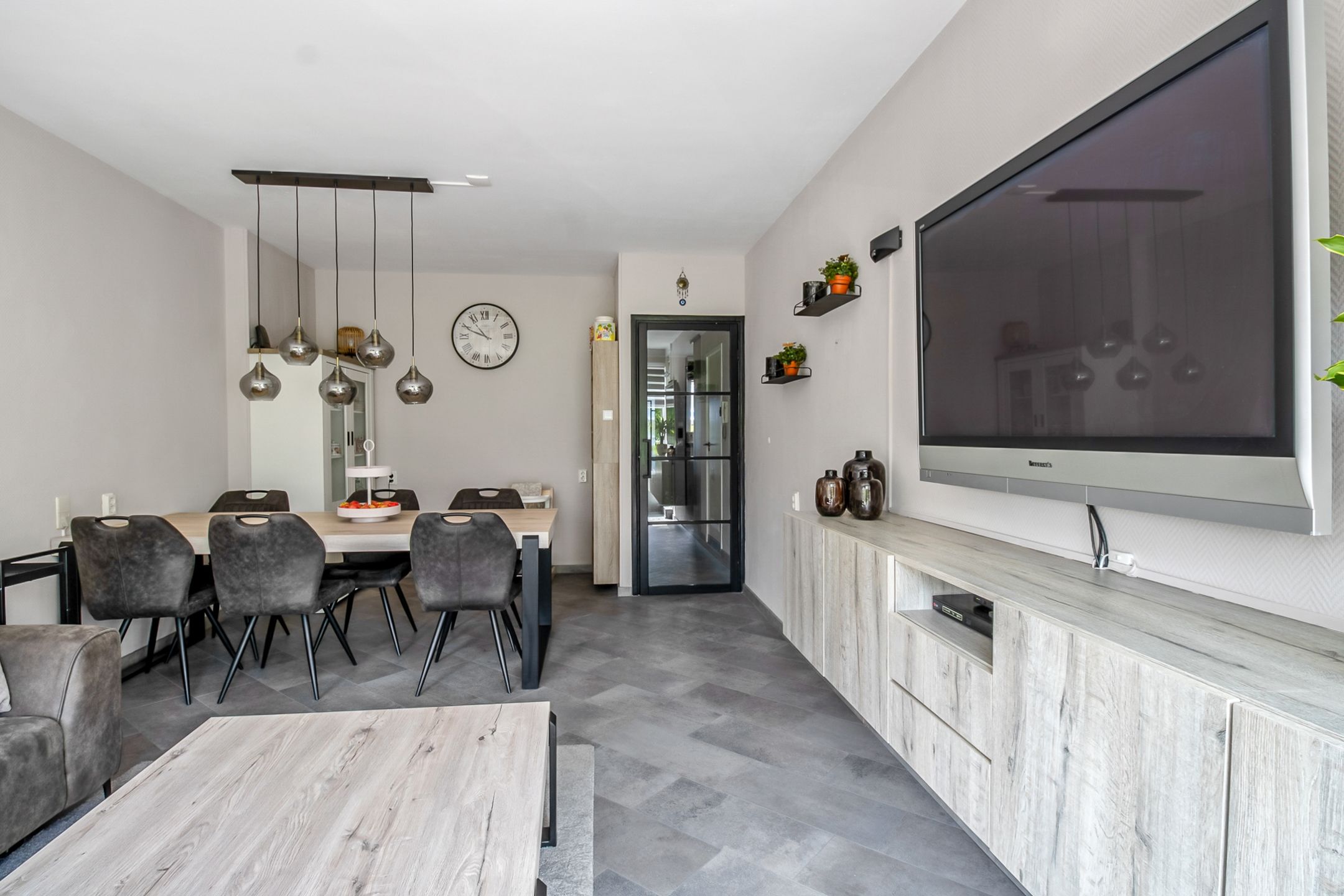 Foto 15 van Burgemeester Hazenberglaan 49