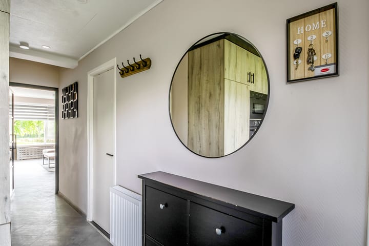 Photo 21 of Burgemeester Hazenberglaan 49