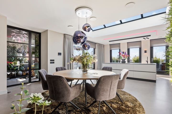 Foto 12 van Wijnstraat 10-J