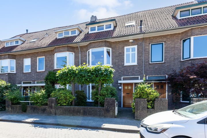 Foto 1 van Pastoor Pottersplein 9