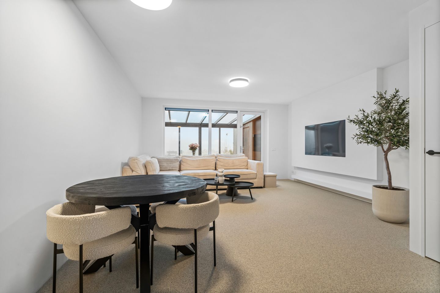 Foto 19 van De Whemedreef 98